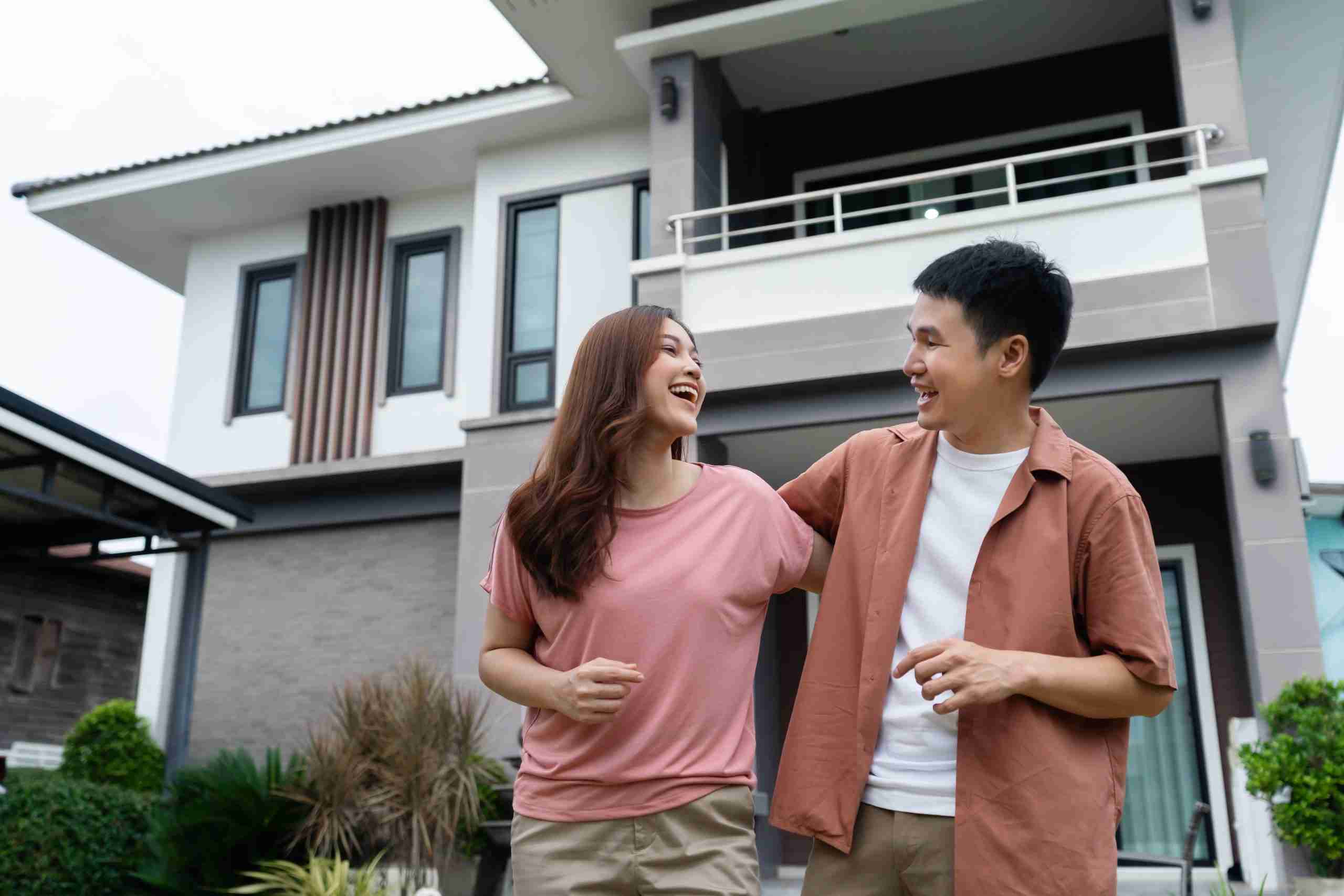Decoupling landed property